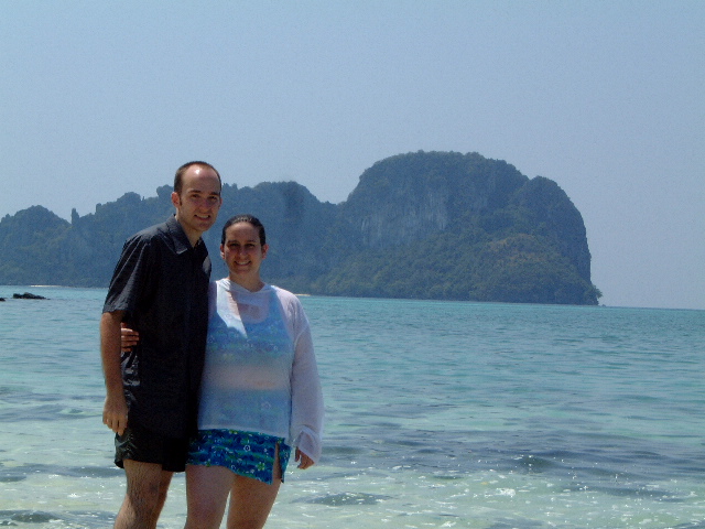 thai_2003_0224al_bamboo_island.jpg